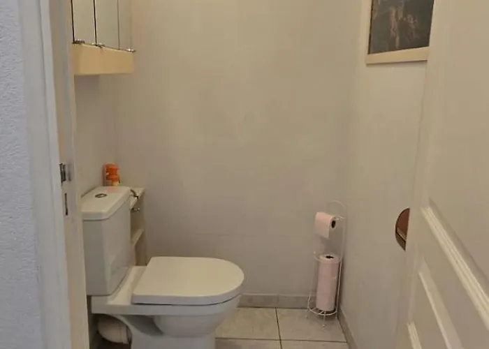 Appartamento Bright With Terrace In Saint-raphael *