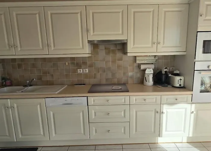 Bright With Terrace In Saint-raphael * Saint-Raphaël