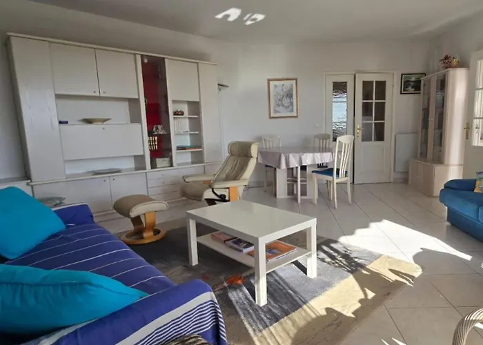 Bright With Terrace In Saint-raphael 公寓 Saint-Raphaël